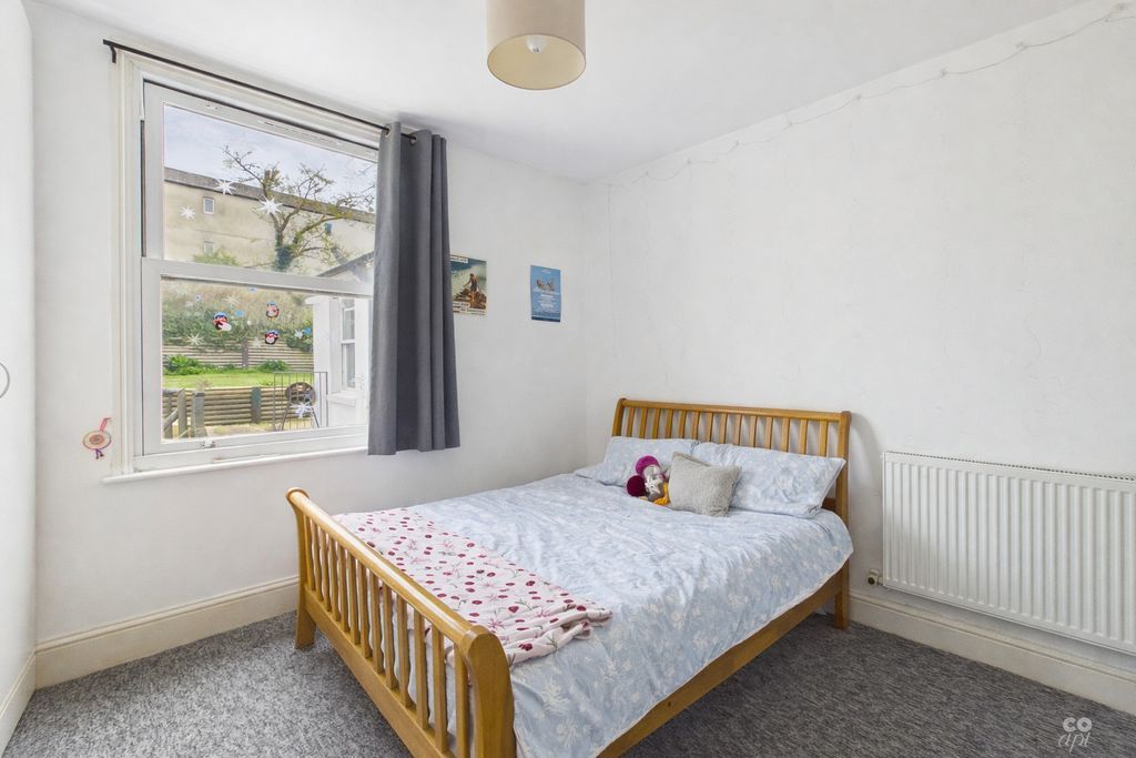Additional image 3 of 8 bed shared accommodation to rentRiley Road, Brighton BN2