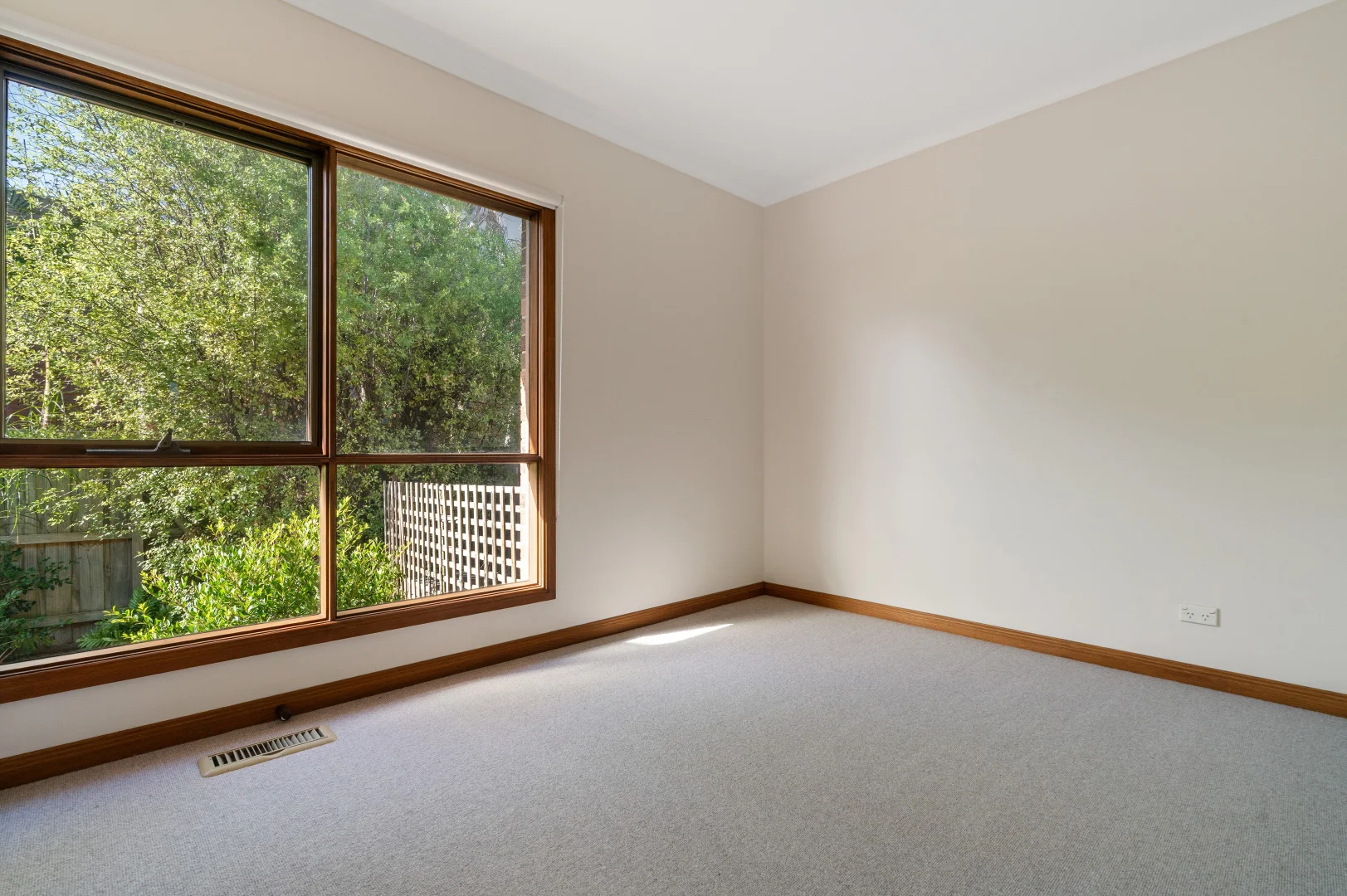 Additional image 7 of 8/42-46 Tanti Avenue, Mornington VIC 3931