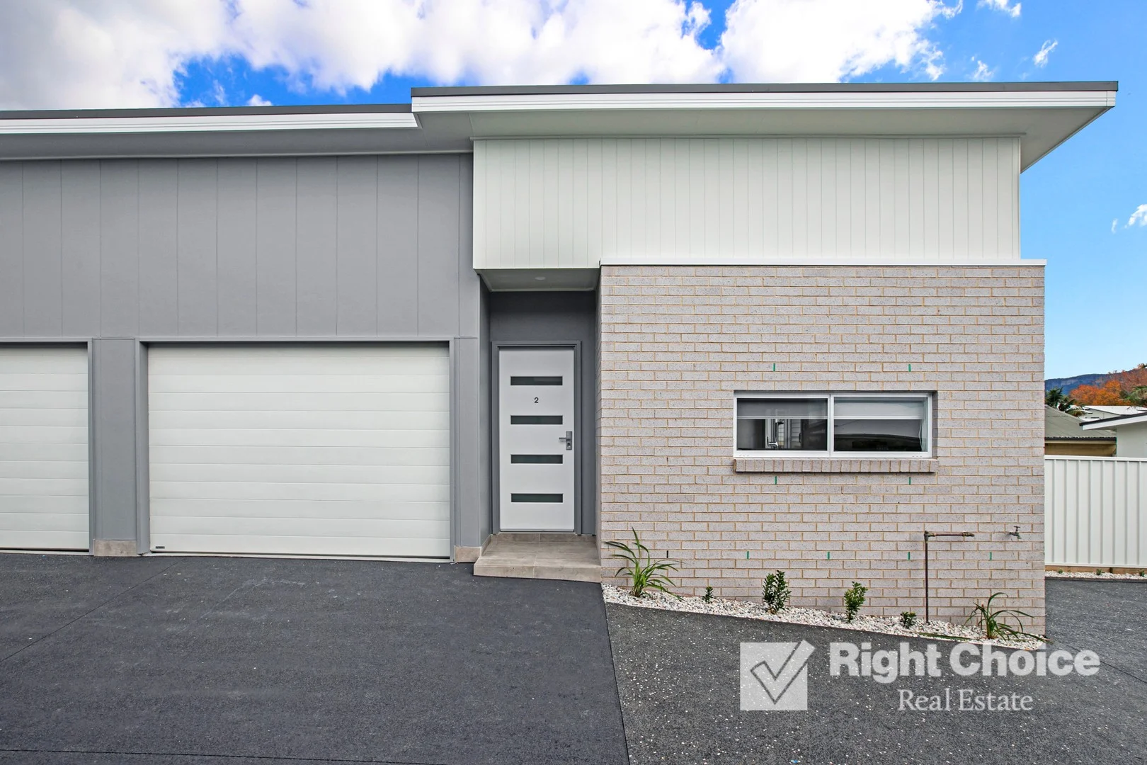 2/200-202 Tongarra Road, Albion Park NSW 2527
