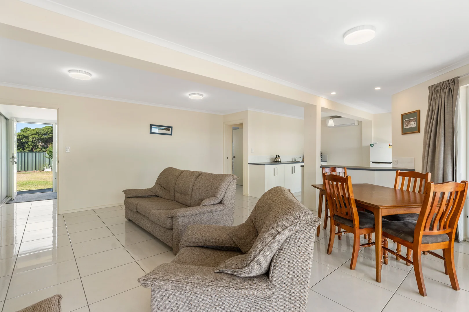 Additional image 8 of 44 Sidney Parade, Hindmarsh Island SA 5214