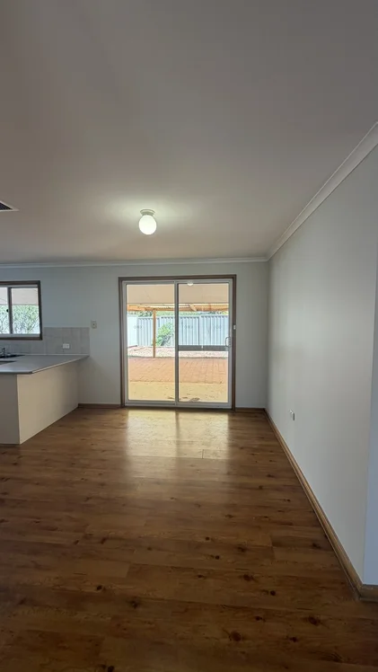 Additional image 5 of 16 Wirrda St, Roxby Downs SA 5725