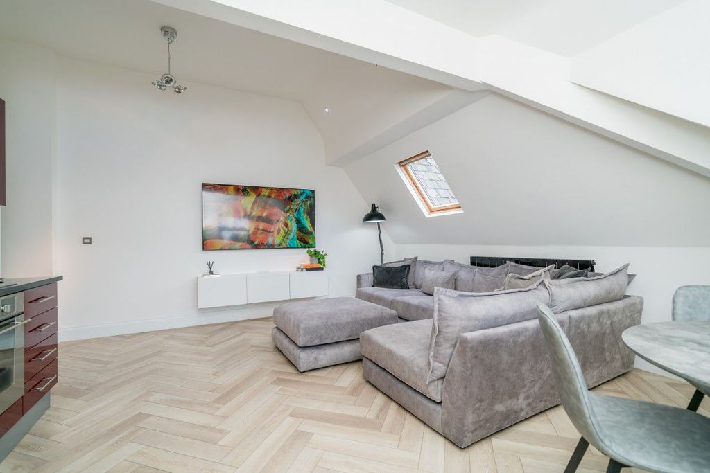 Additional image 3 of 2 bed penthouse to rentGolf Open 2026 - Lulworth Road, Birkdale PR8