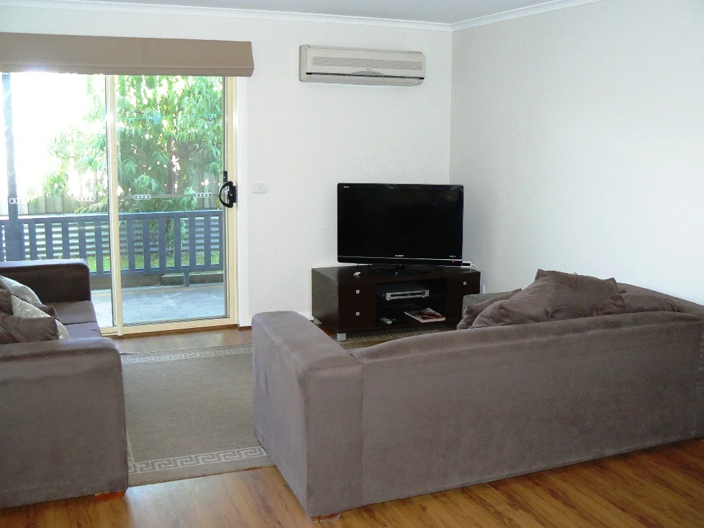 Additional image 7 of 2/112 McLachlan Street, Apollo Bay VIC 3233