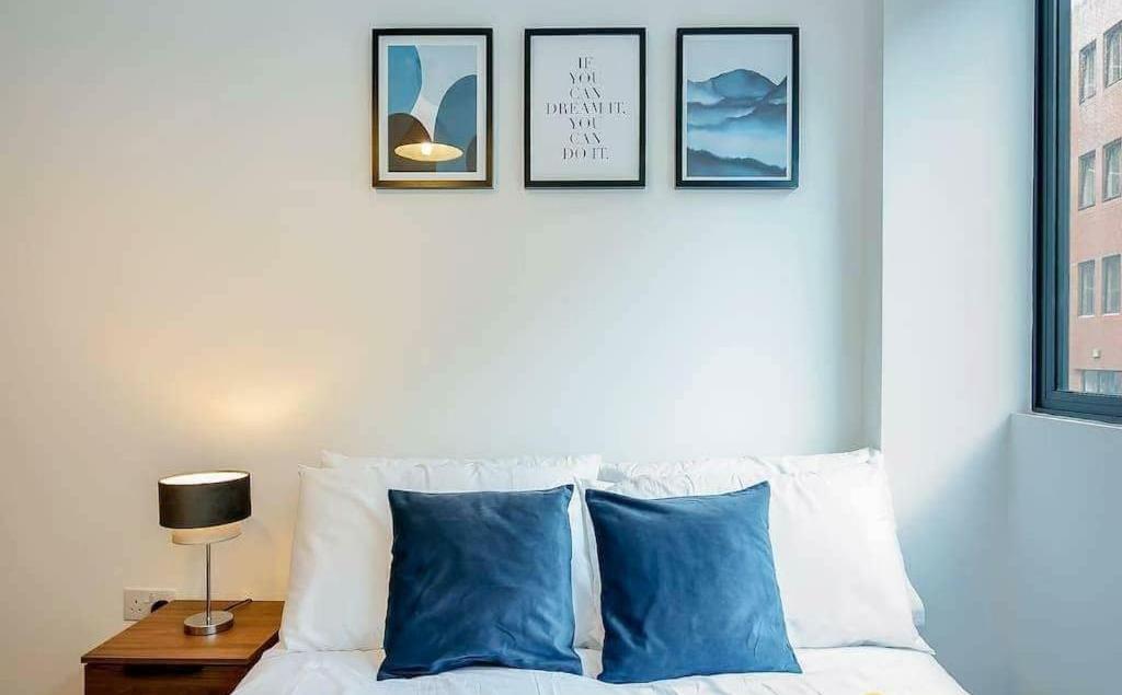 2 Bed Flat, Queen Street, S1, N1 7GU photo 2
