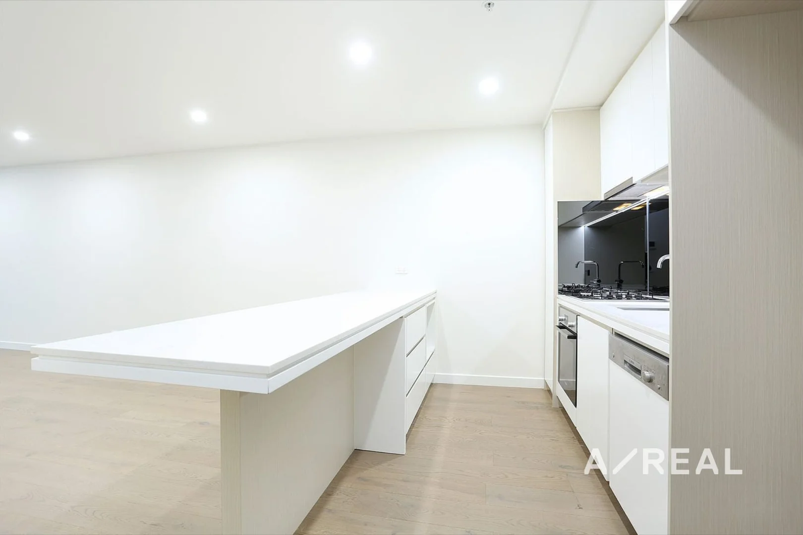 Additional image 4 of 211/600 Doncaster Road, Doncaster VIC 3108