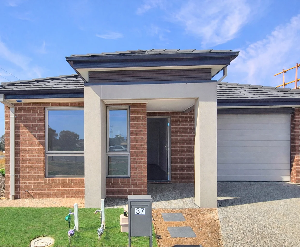 37 Buttercup Crescent, Armstrong Creek VIC 3217
