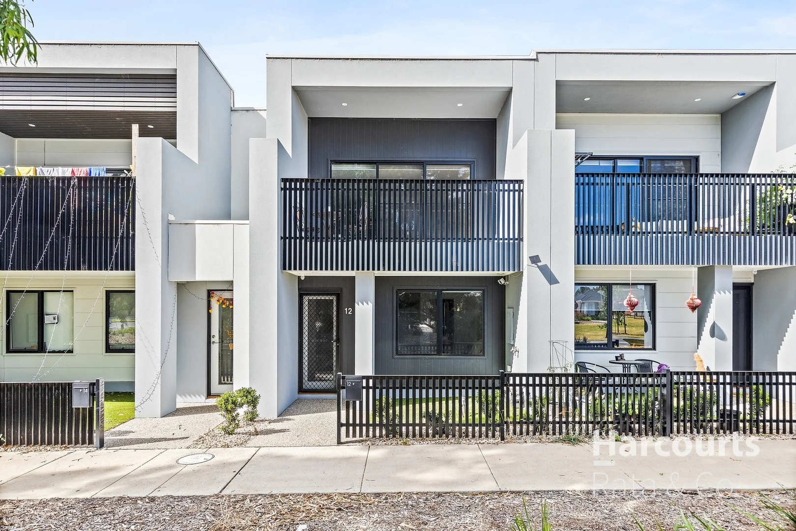 12 Sunnyhill Walk, Wollert VIC 3750
