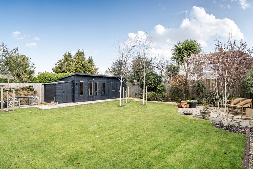 Additional image 24 of 3 bed detached house to rent20 Burley Road, Bognor Regis, West Sussex PO22