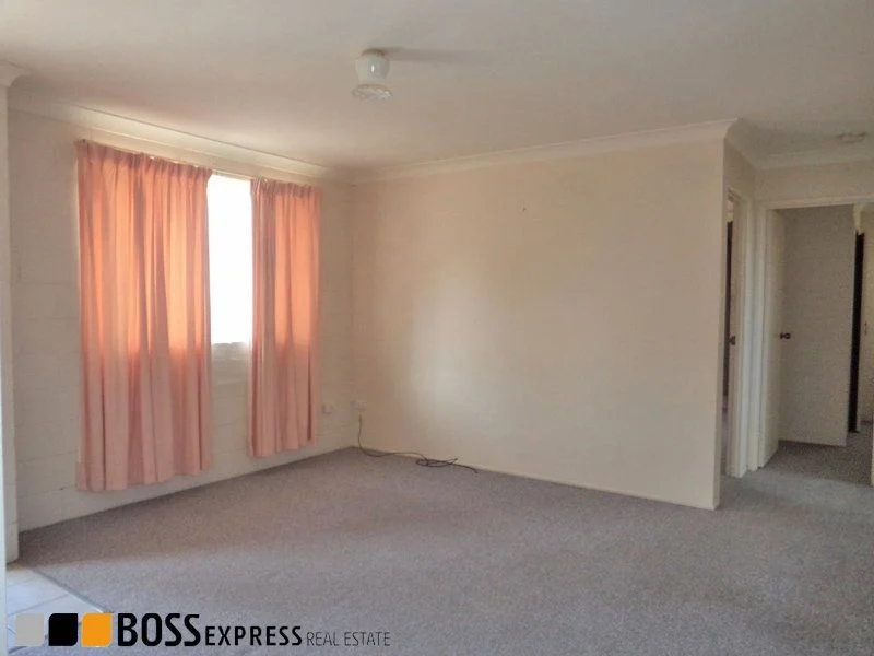 Honeysuckle St, Caboolture QLD 4510 photo 3