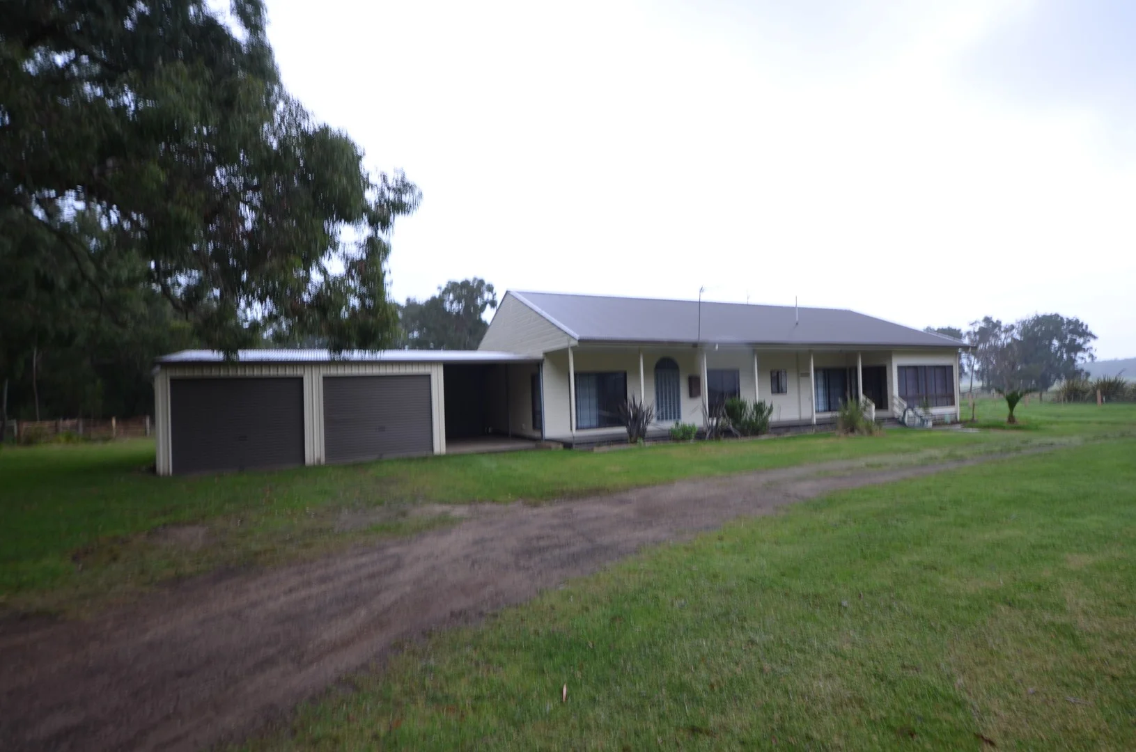 90 Pedrazzies Road, Gorae VIC 3305