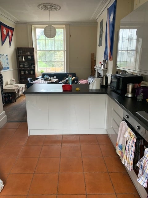 Room in a Shared House, Pembroke Road, BS8, N1 7GU photo 4