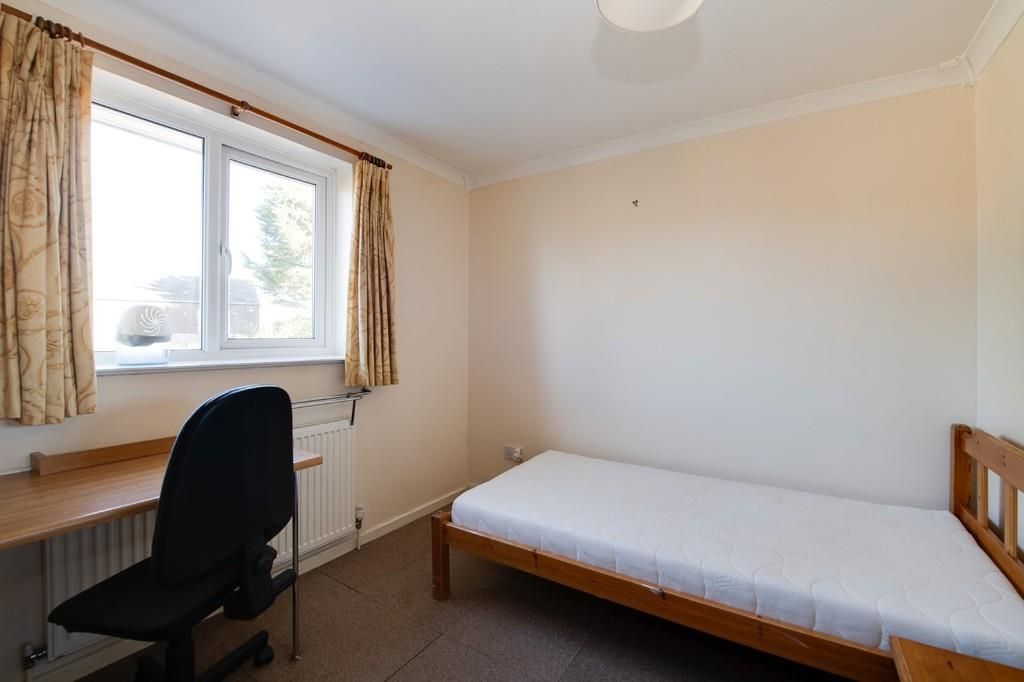 Additional image 7 of 6 bed end terrace house to rentMillfield Close, Chichester PO19