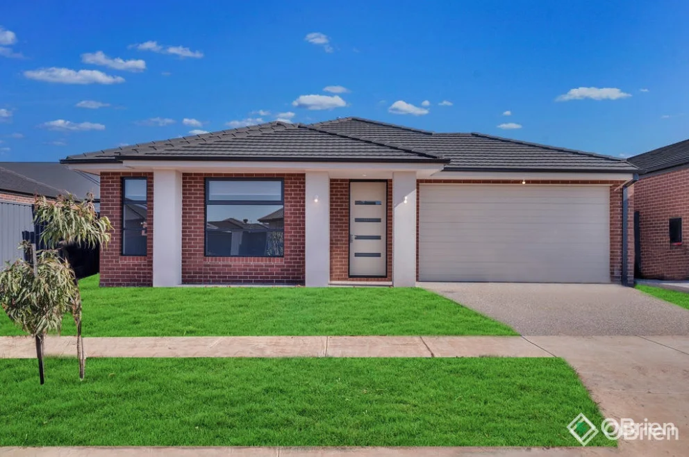 3 Clancy Road, Weir Views VIC 3338