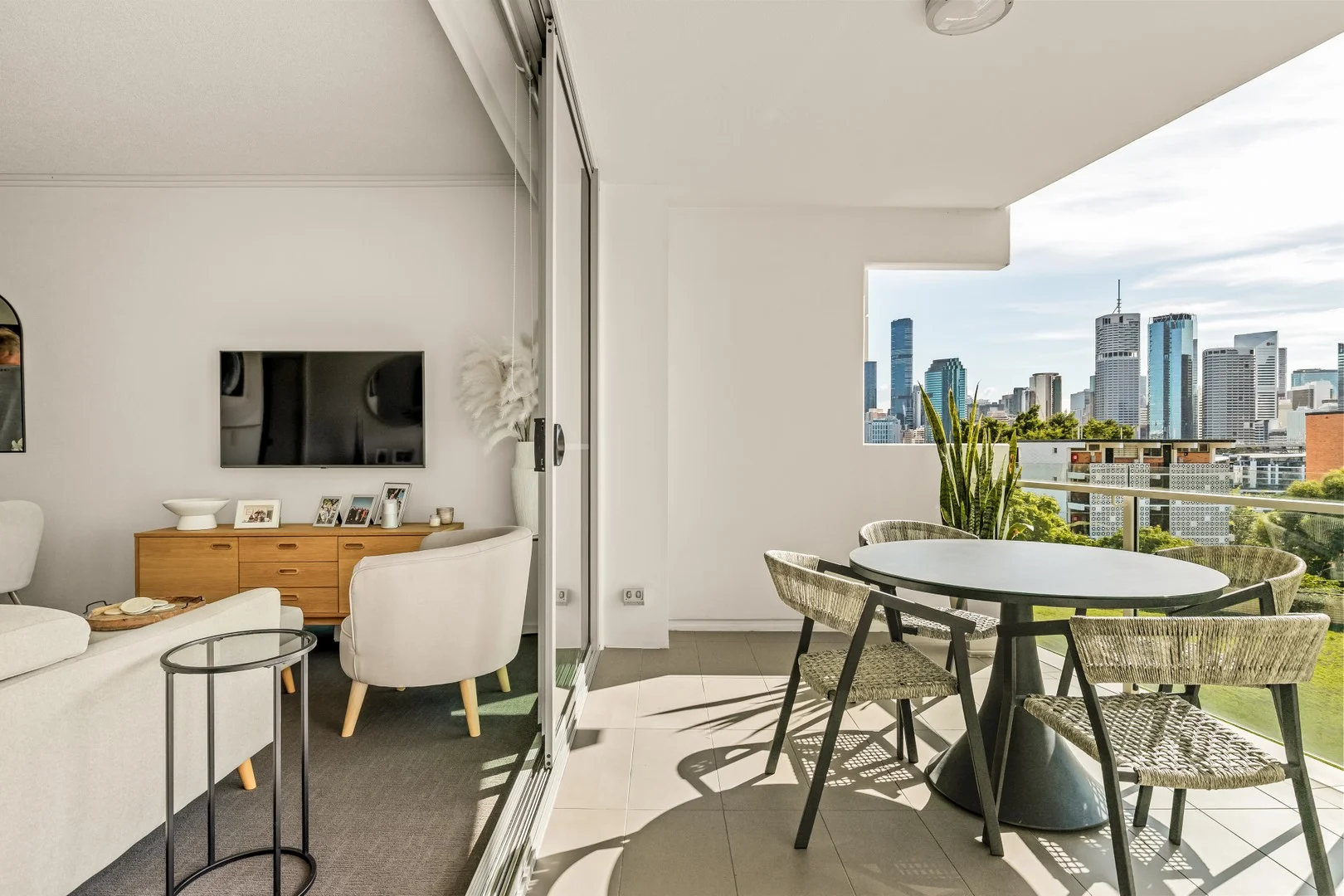 17/75 Barker St, New Farm QLD 4005