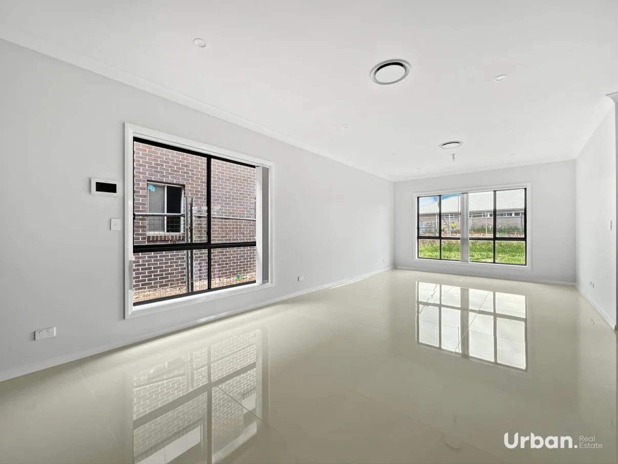 Additional image 3 of 47 Doriemus Avenue, Menangle Park NSW 2563