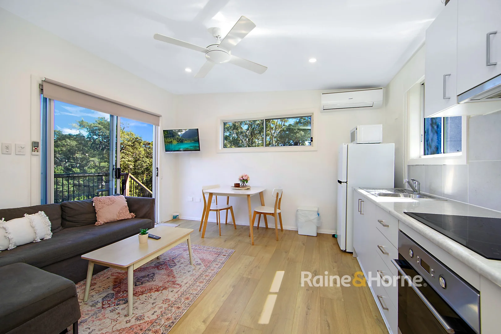 Additional image 7 of 16a Rengbari Place, Avoca Beach NSW 2251
