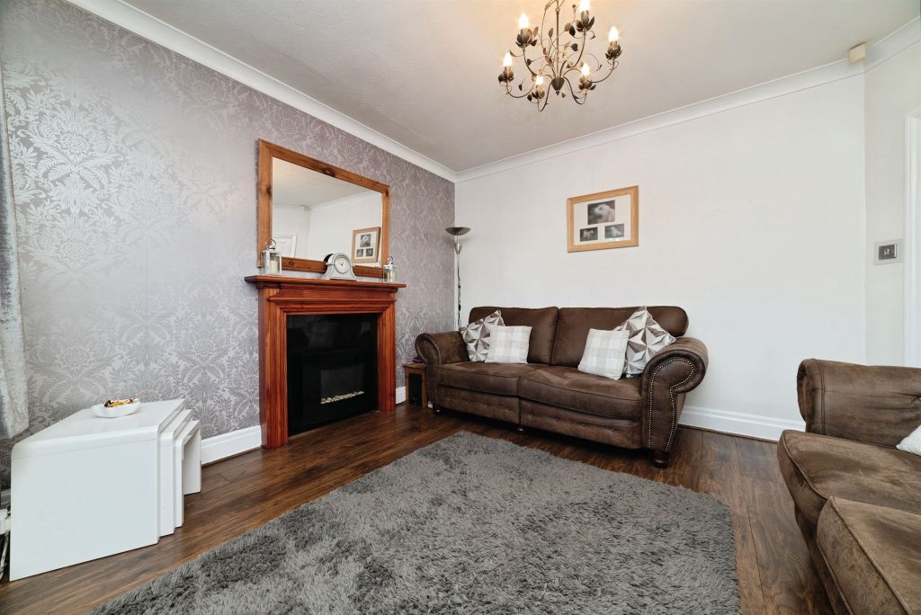 Additional image 8 of 3 bed semi-detached house for saleBurniston Road, Hull HU5