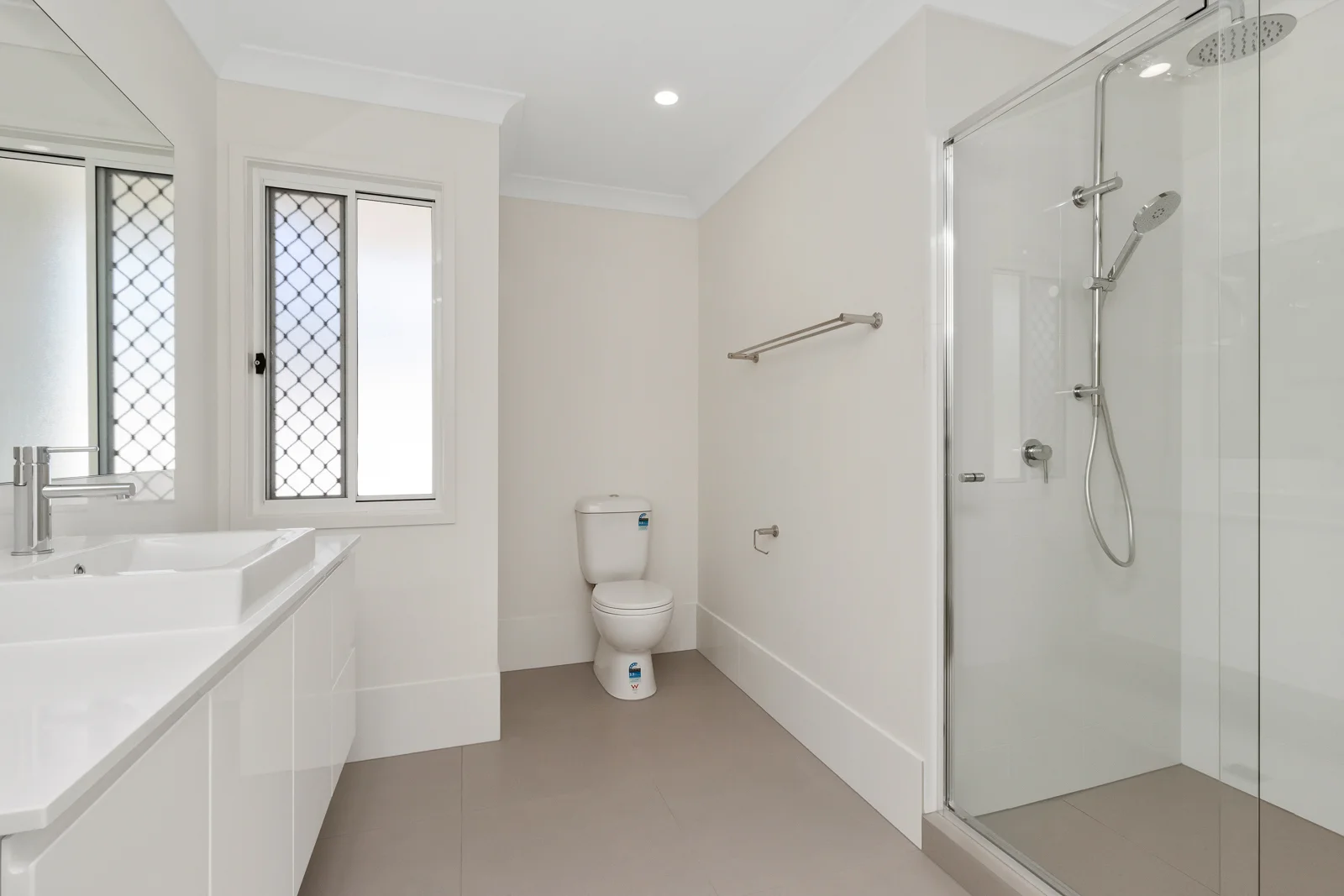 Additional image 8 of 28 Lemon Crescent, Greenbank QLD 4124