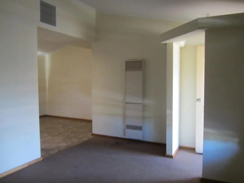 38B Quandong St, Roxby Downs SA 5725 photo 3