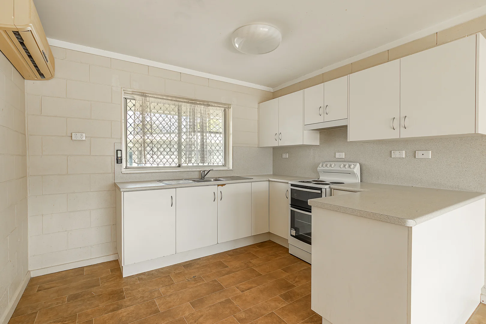 Additional image 2 of 6/115 Mooney Street, Gulliver QLD 4812