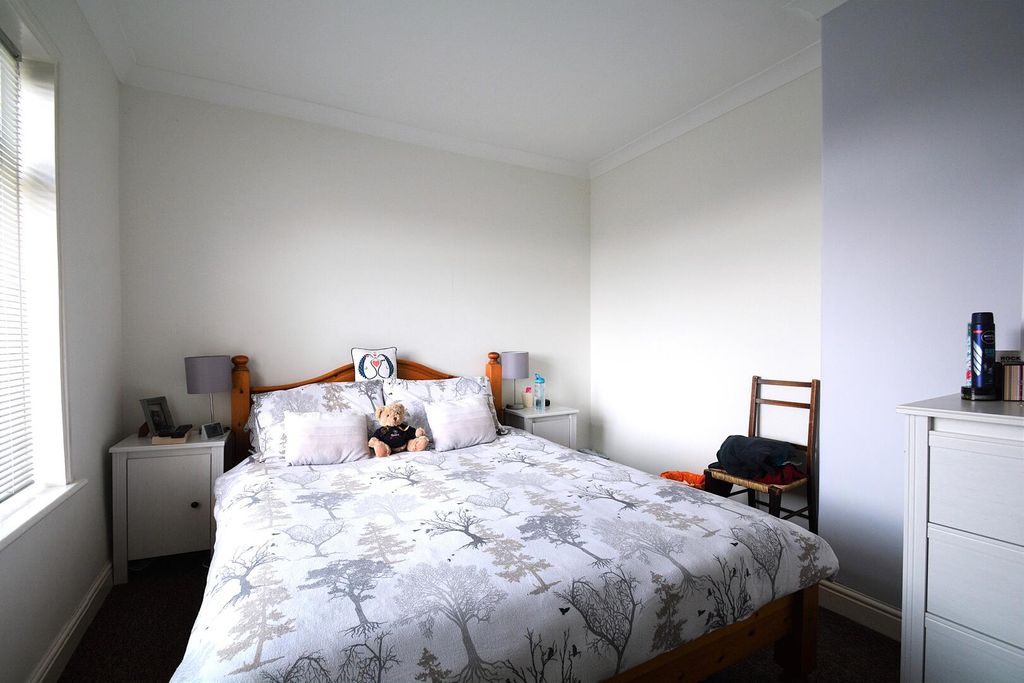 Additional image 8 of 2 bed end terrace house to rentWorsley Road, Newport PO30
