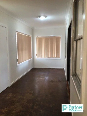 Additional image 5 of 104 Crown Street, Tamworth NSW 2340
