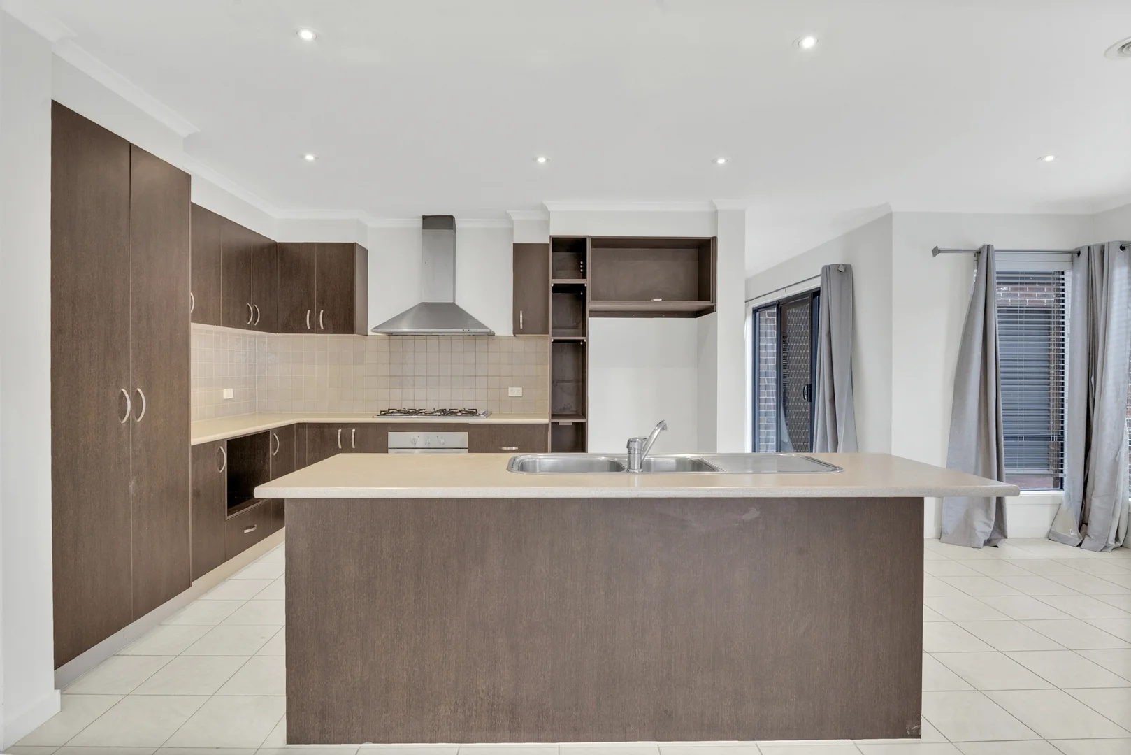 Additional image 10 of 10 Tuscany Court, Roxburgh Park VIC 3064