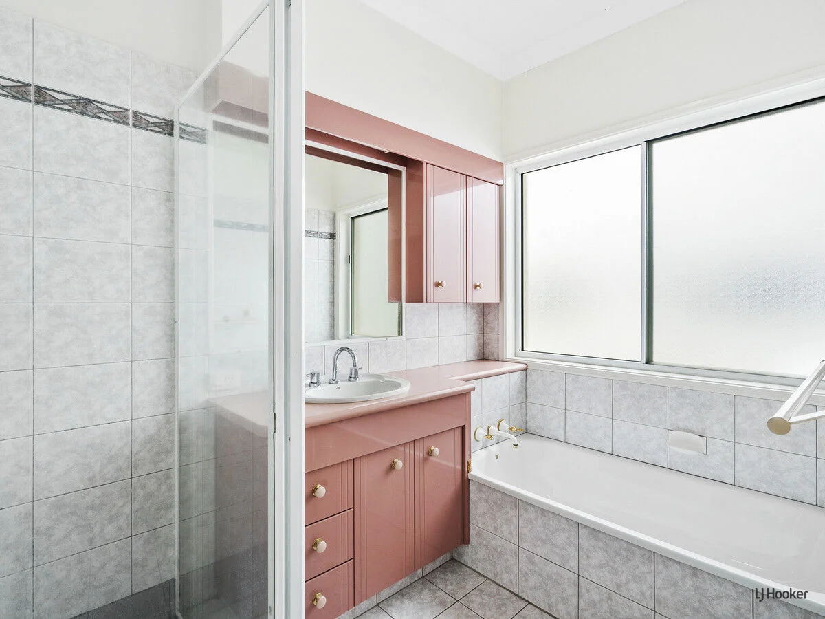 Additional image 11 of 86 Melaleuca Drive, Palm Beach QLD 4221