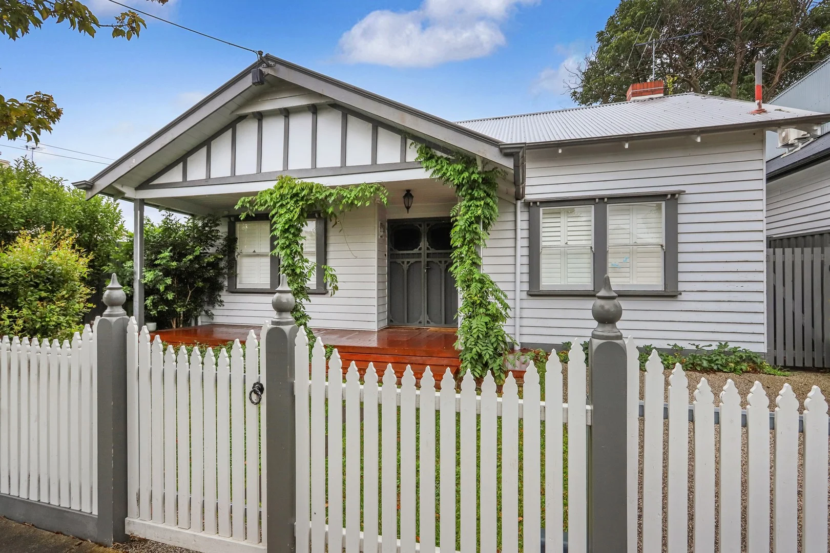 20 Station Road, Seddon VIC 3011