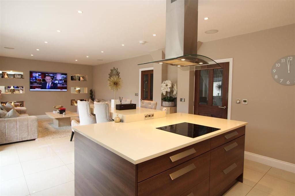Additional image 8 of 6 bed detached house to rentBrantingham Drive, Ingleby Barwick, Stockton-On-Tees TS17