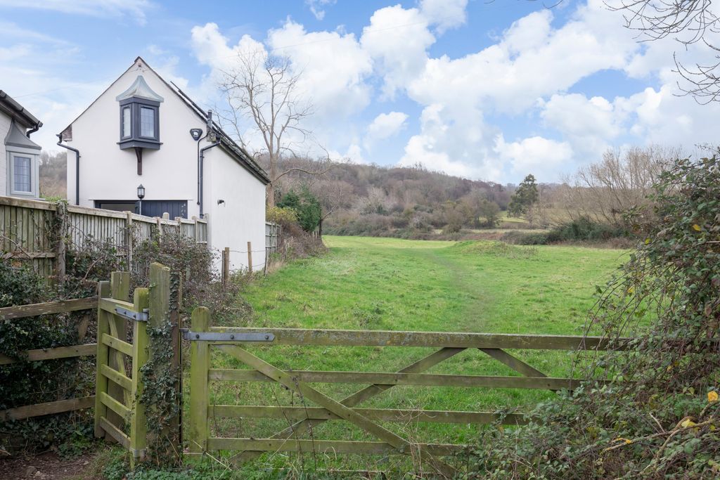 Additional image 11 of 1 bed detached house to rentMain Road, Shurdington, Cheltenham GL51
