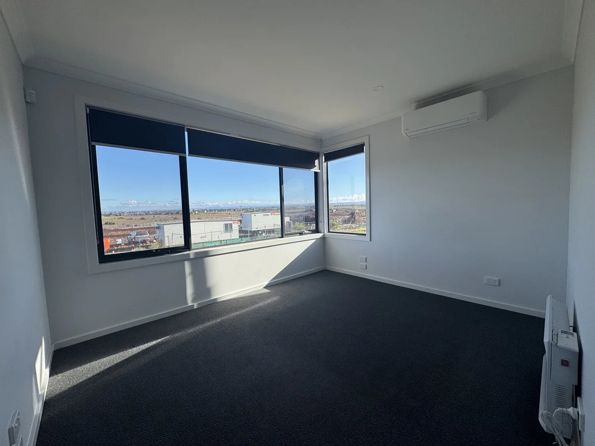Additional image 2 of 93 Vere Court, Deanside VIC 3336