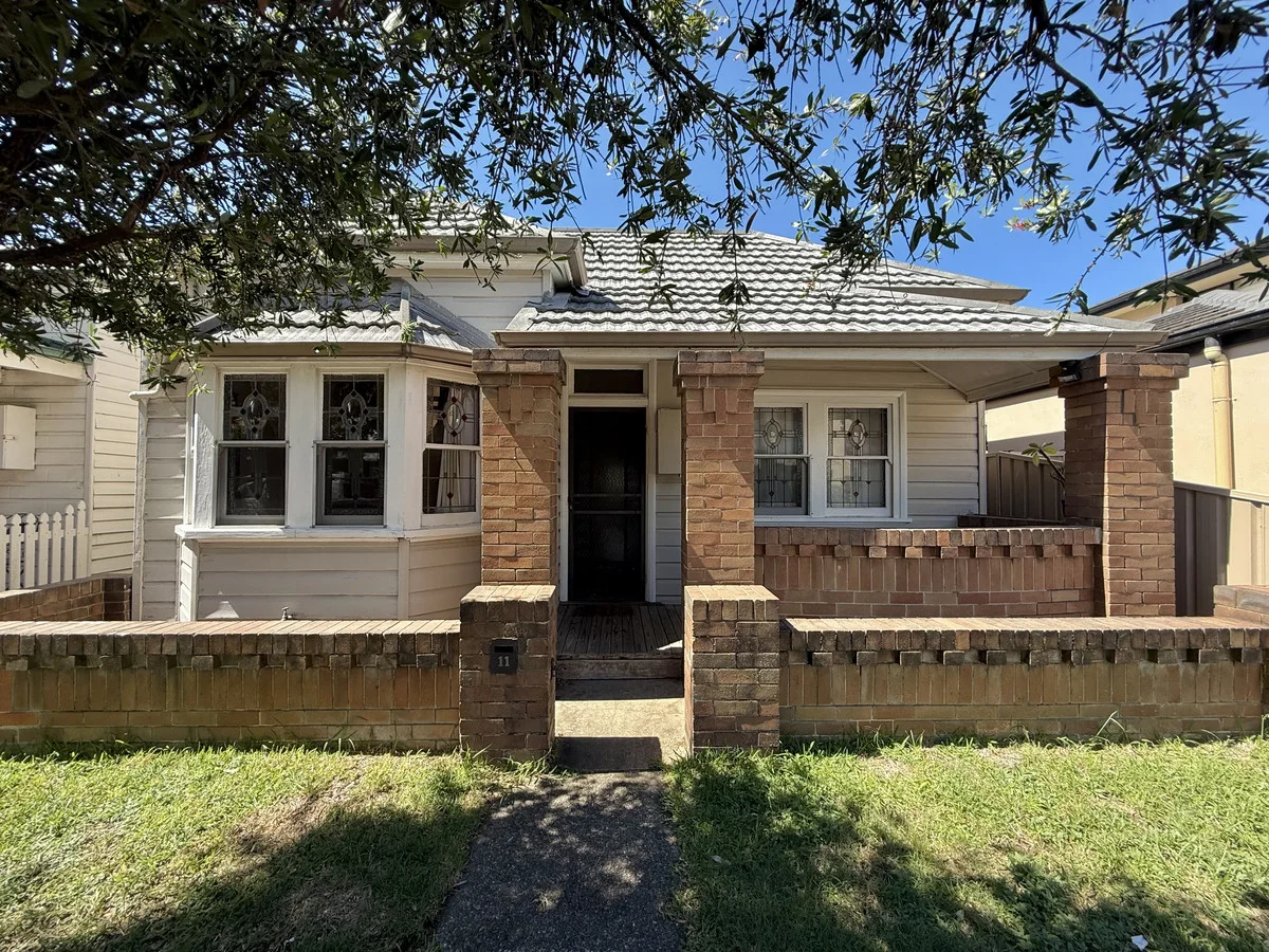 11 Devon Street, Hamilton NSW 2303
