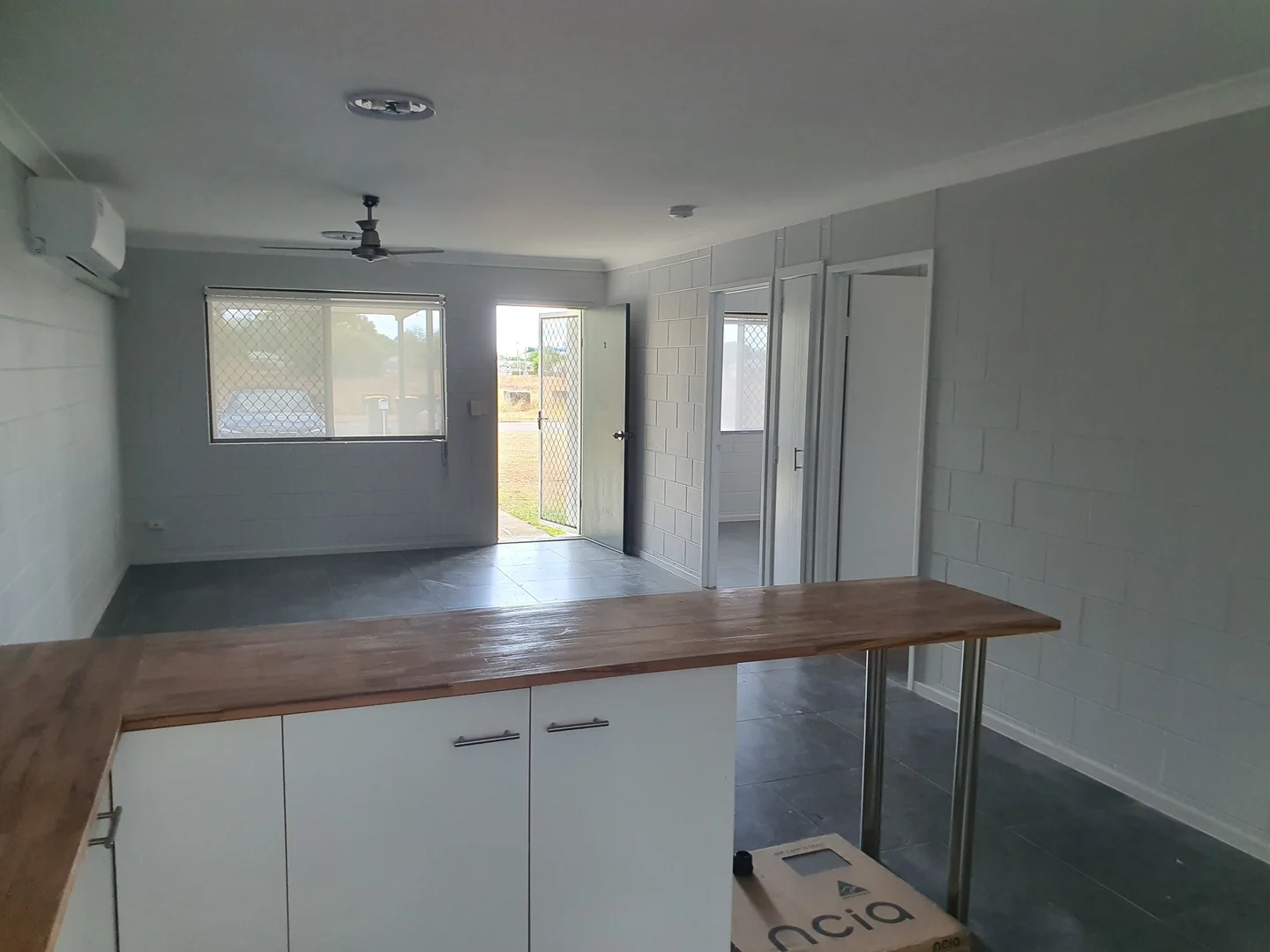 Additional image 3 of 2/5 Dingah Street, Rasmussen QLD 4815