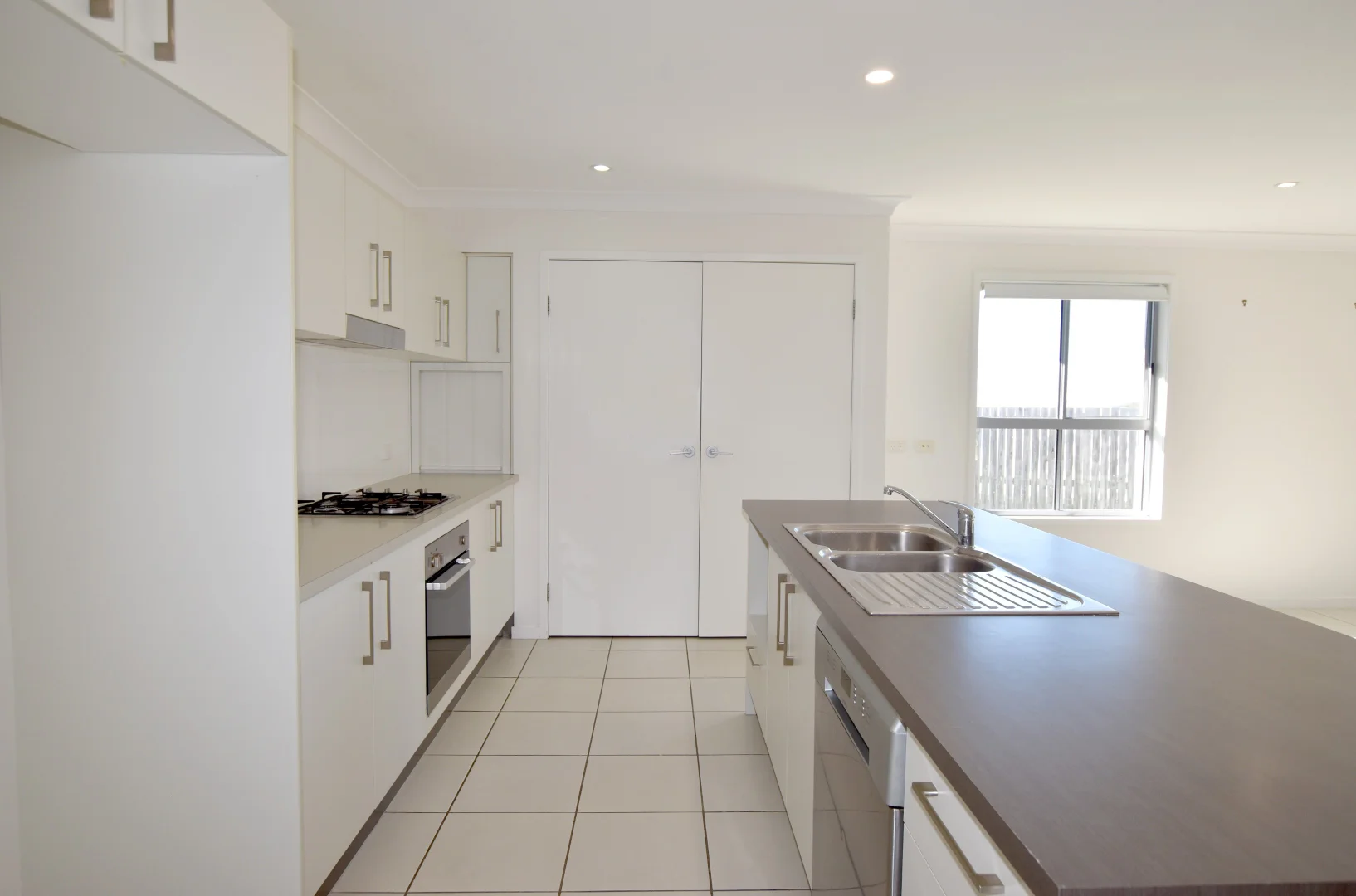 Additional image 4 of 15 Wentworth Place, Glen Eden QLD 4680