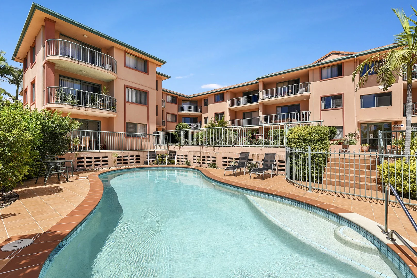Additional image 2 of 4/2340 Gold Coast Highway, Mermaid Beach QLD 4218