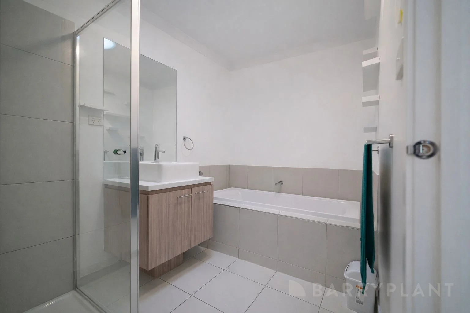 4 Morinda Way, Doreen VIC 3754 photo 5