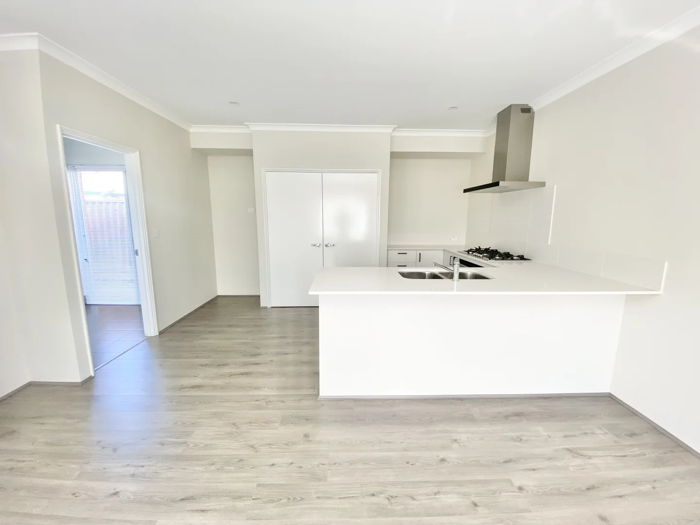 124B Armadale Road, Rivervale WA 6103 photo 4