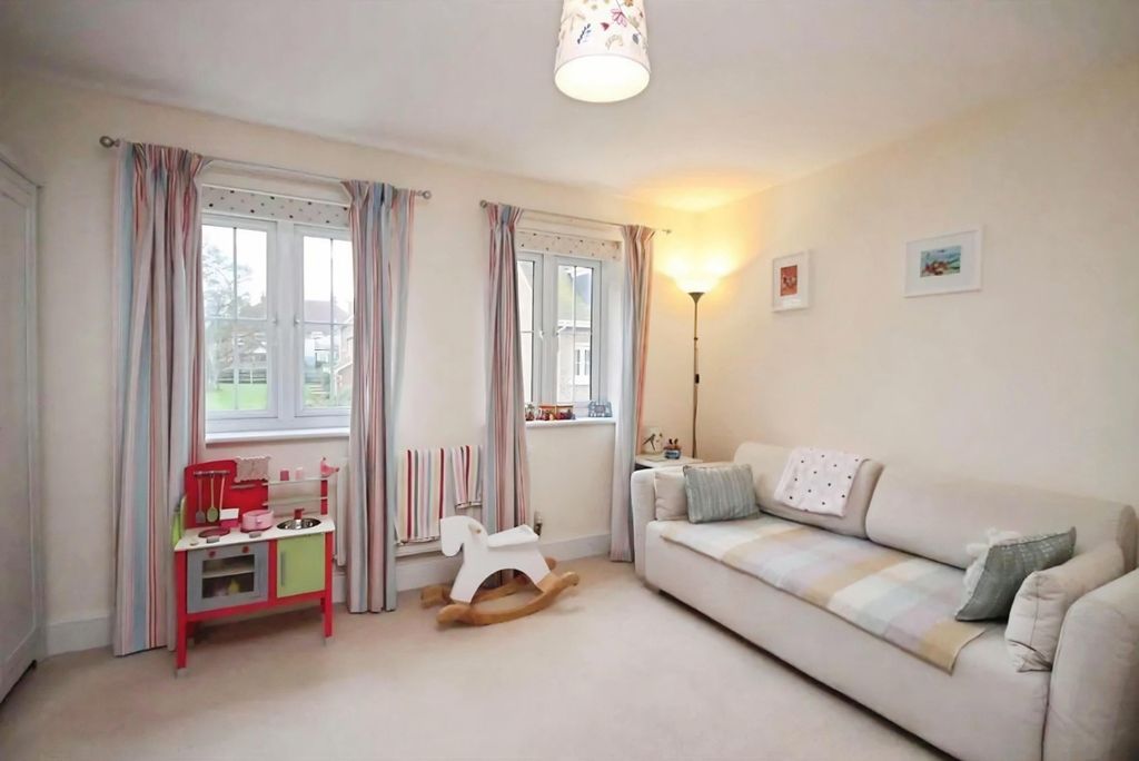 Additional image 12 of 3 bed terraced house to rentWellswood, Haywards Heath RH16