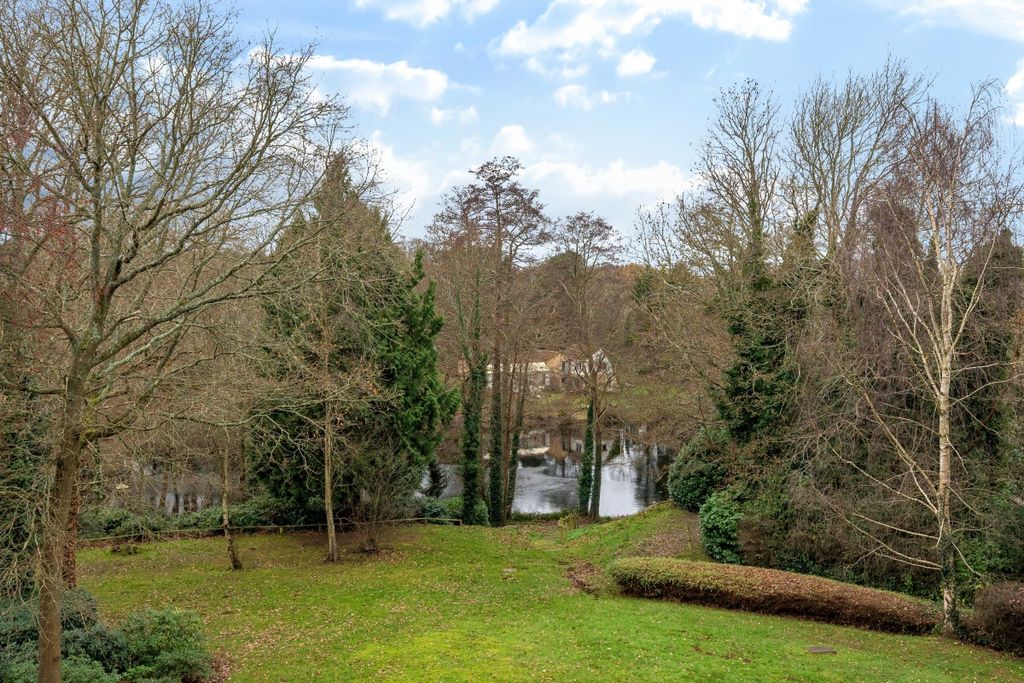 Additional image 11 of 3 bed flat to rentWarberry Park Gardens, Tunbridge Wells TN4