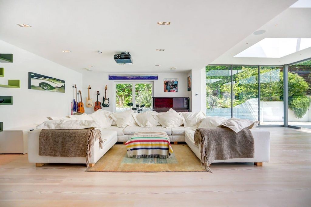 Additional image 14 of 6 bed detached house for saleRoedean Way, Brighton, East Sussex BN2