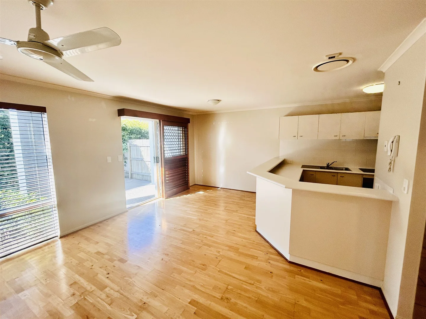 Additional image 5 of 18 Lake Weyba Drive, Noosaville QLD 4566
