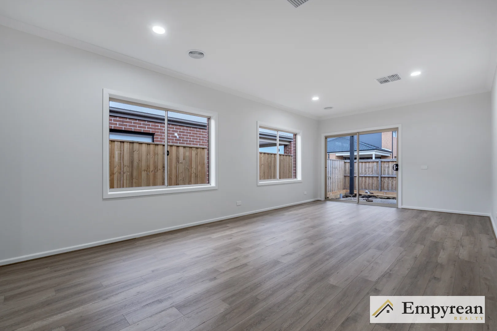 Additional image 7 of 5 Sandon Crescent, Donnybrook VIC 3064