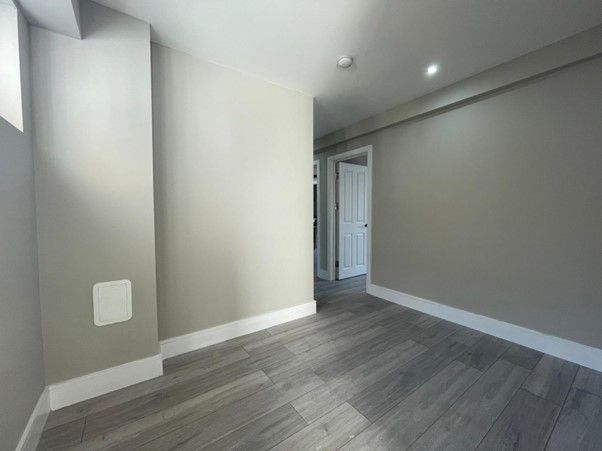 Additional image 2 of 2 bed flat to rent-9 Queens Square, Crawley RH10