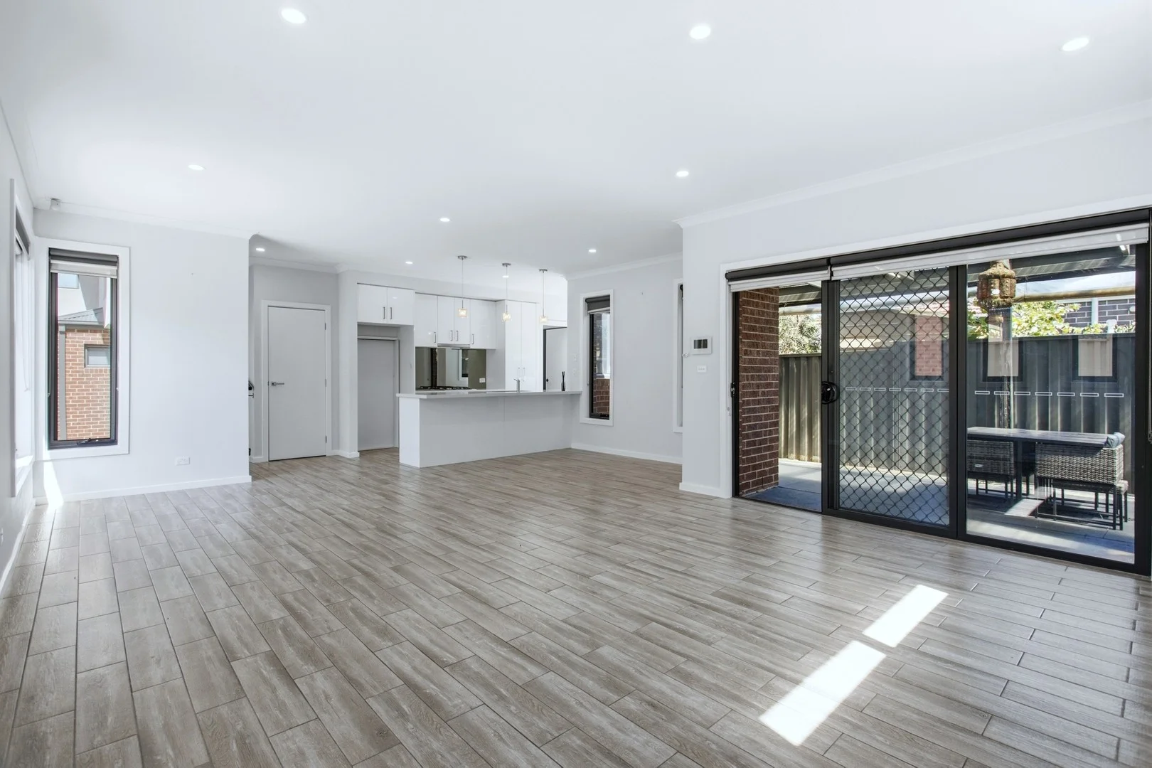 2/39 Wattle Street, West Footscray VIC 3012