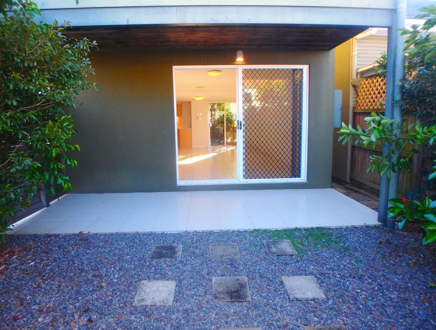 Additional image 3 of 2/101 Ekibin Road, Annerley QLD 4103