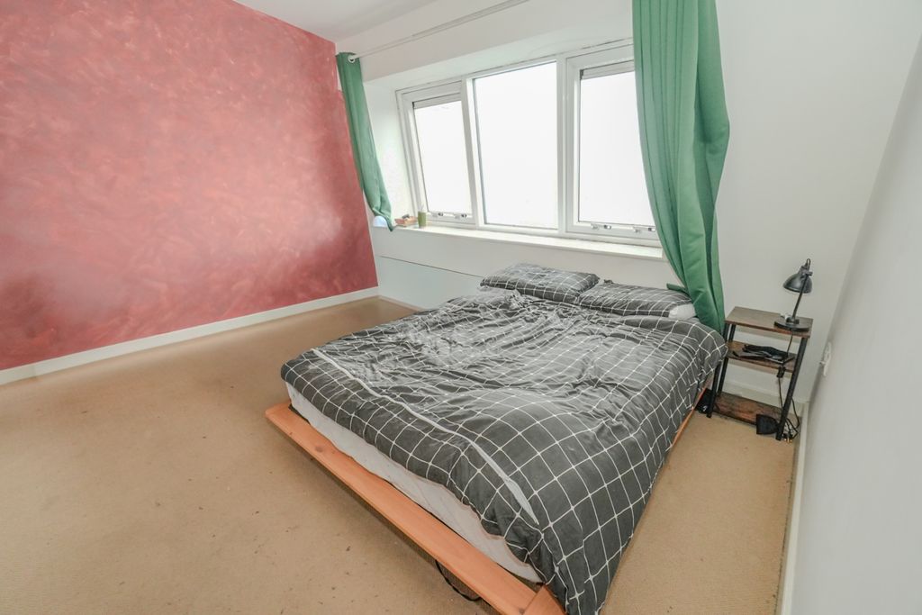 Additional image 10 of 2 bed flat to rentHeritage Court, Birmingham B18