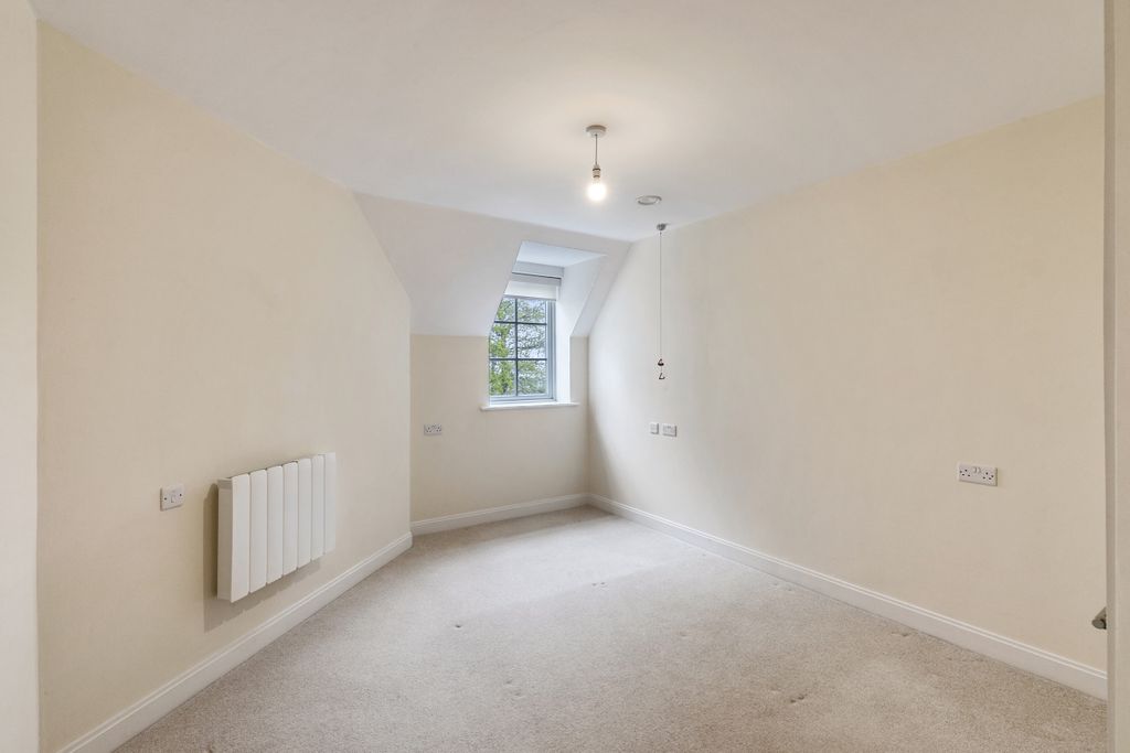 Additional image 2 of 1 bed flat to rentFosseway, Stow On The Wold, Cheltenham GL54