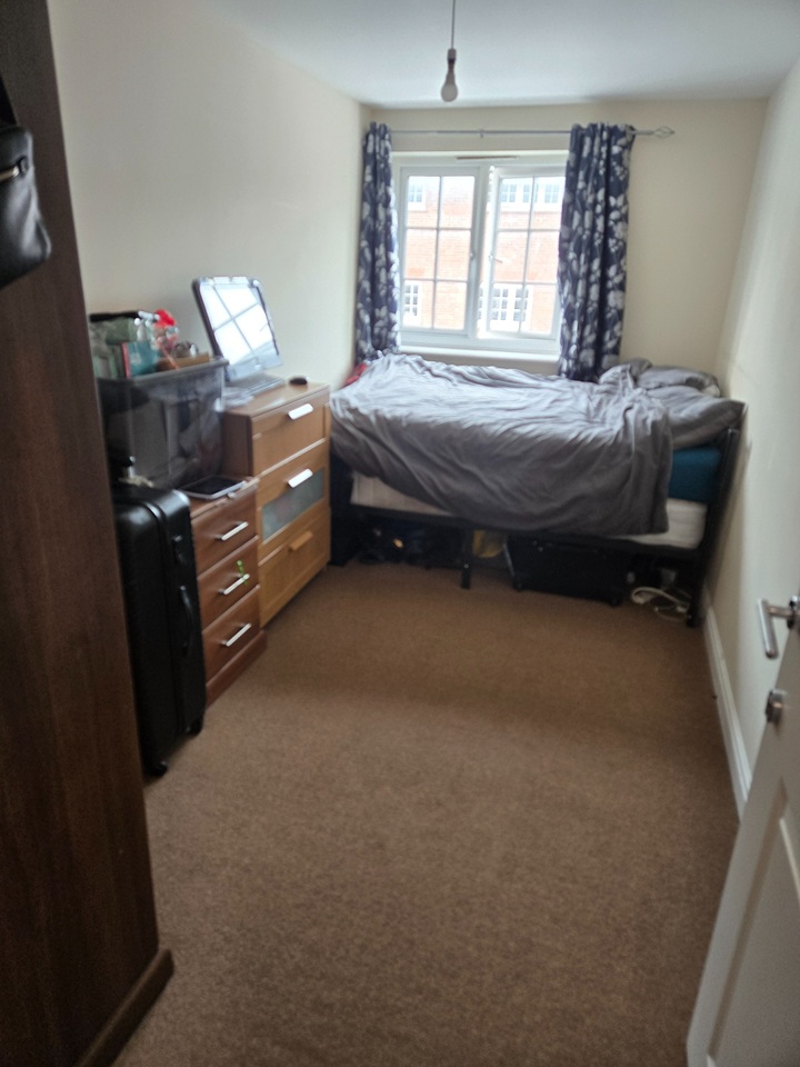 Room in a Shared Flat, Hatton Road, BS16, N1 7GU photo 2