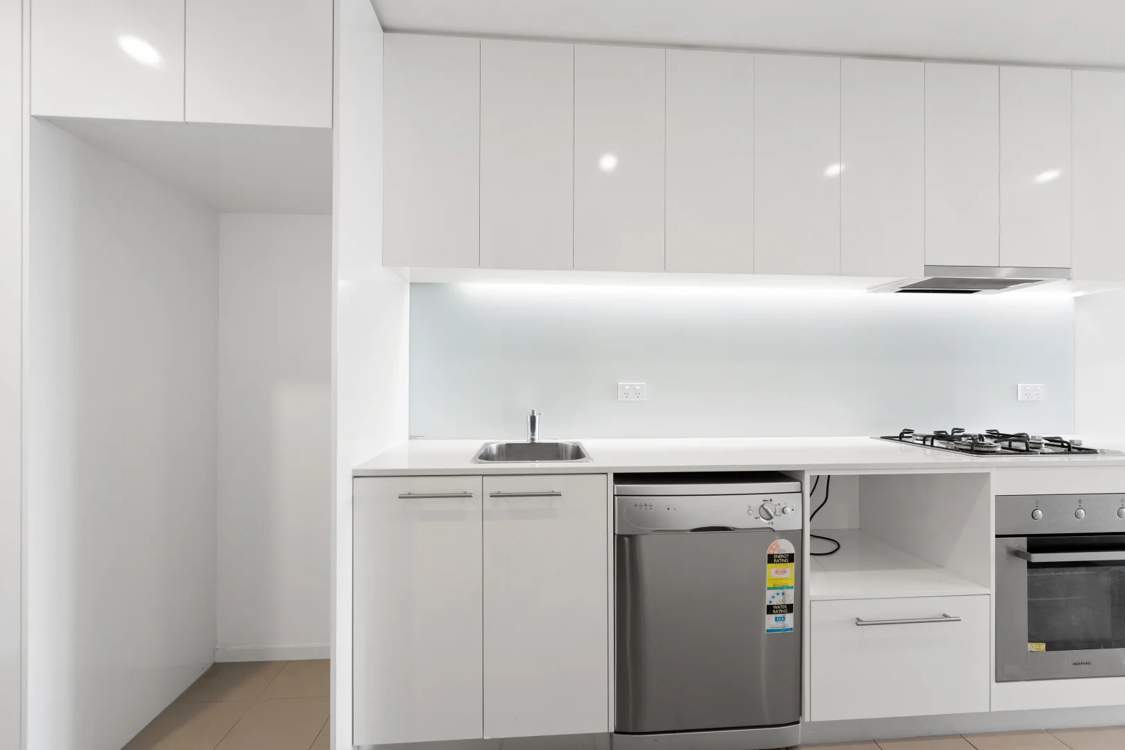 Additional image 4 of 2219/18 Mt Alexander Road, Travancore VIC 3032